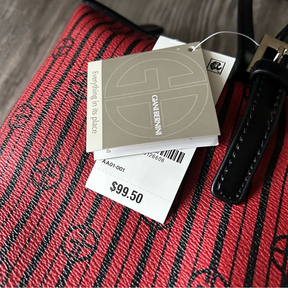 Giani Bernini Red Tote Bag Purse NWT - Picture 5 of 6